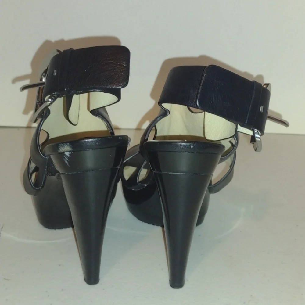 Michael Michael Kors Black Chunky Stiletto High Heels size 6 leather